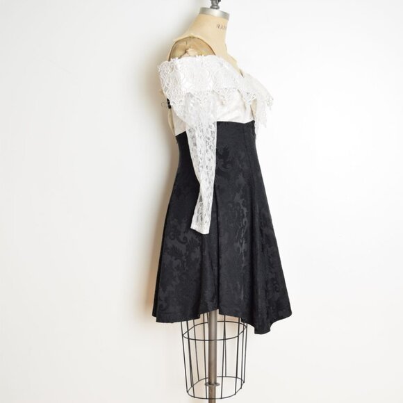 vintage 80s party dress black brocade white crochet lace off shoulder prom XS S - Picture 5 of 9
